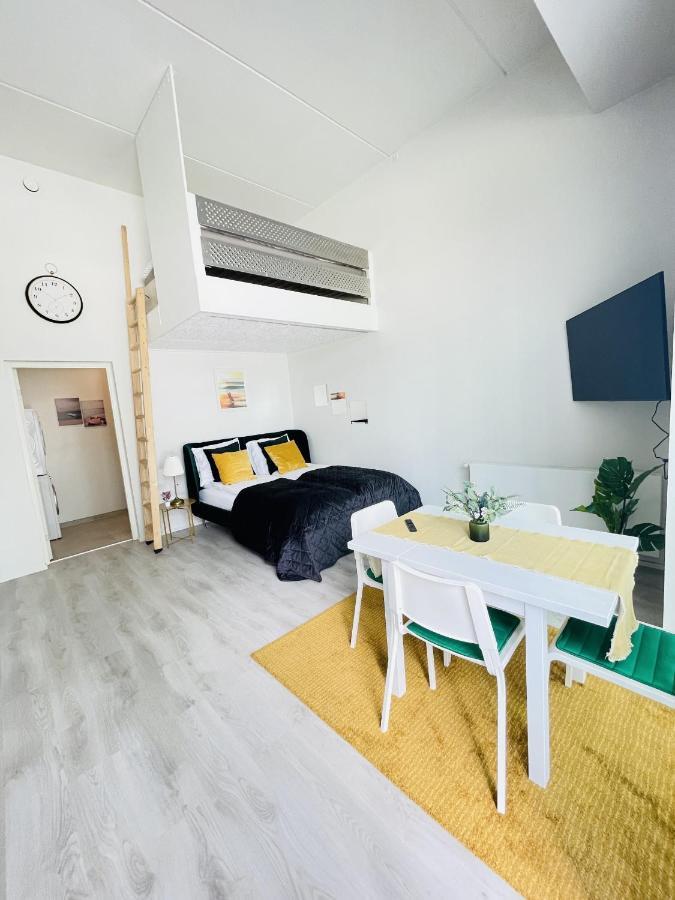Aday - Harbor Groundfloor Own Entrance - Studio Aalborg Exterior foto